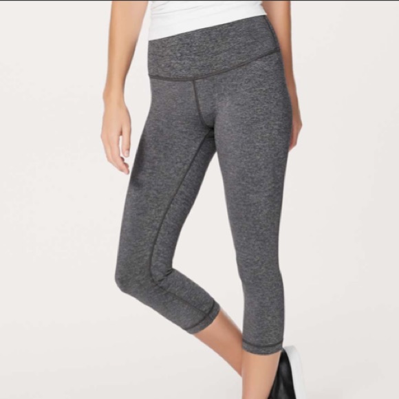 lululemon Wunder Under Crop High Rise Luxtreme 21" Heathered Grey